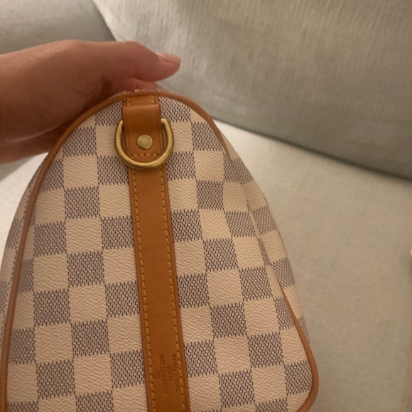 White leather bag. High quality not Louis Vuitton. - Picture 4 of 12